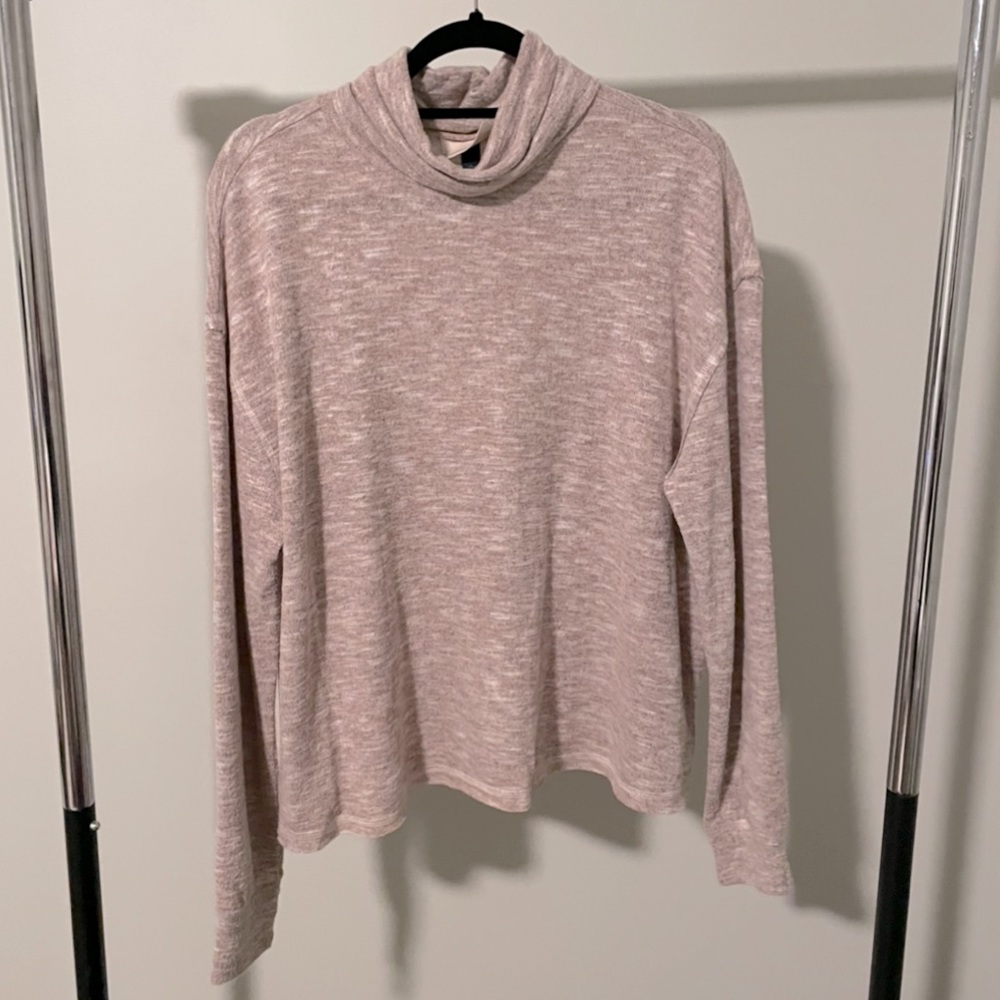 Universal Thread Turtleneck